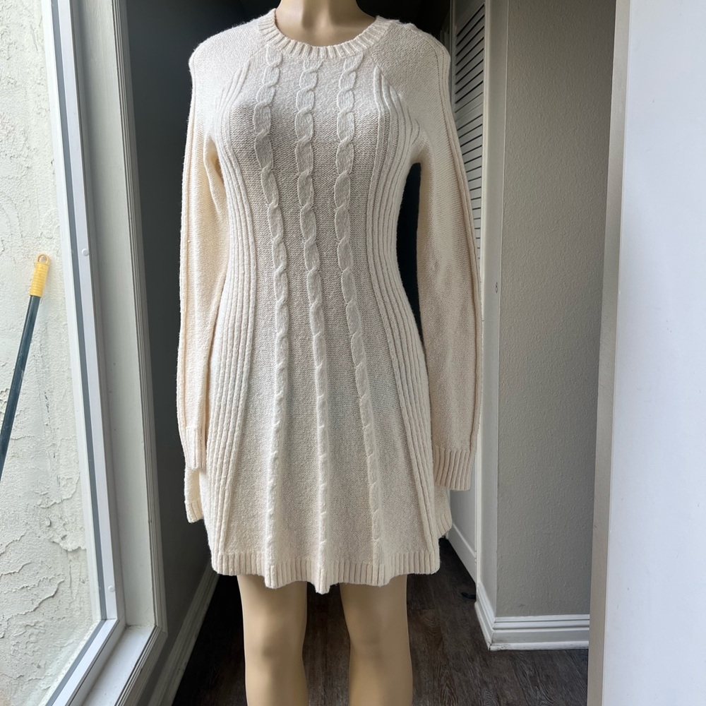 Hollister Cream Long Sleeve Dress